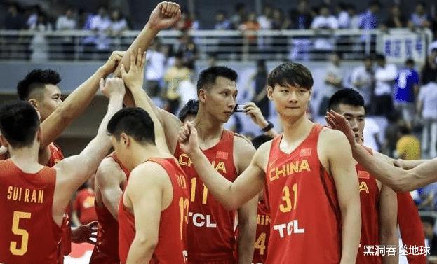亚运会男篮赛程结束，中国男篮有望身价暴涨的五大球员，张镇麟上榜(3)