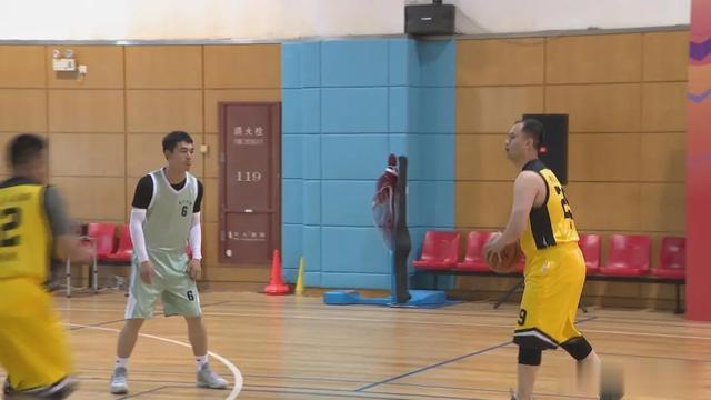 上海警备区首届“沪动杯”篮球联赛“燃爆”了(6)