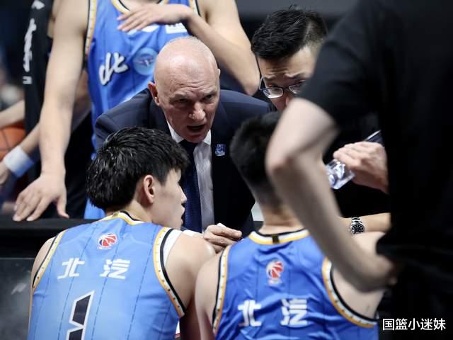 三年五换教练！北京男篮最需要改变的，到底是什么?(5)