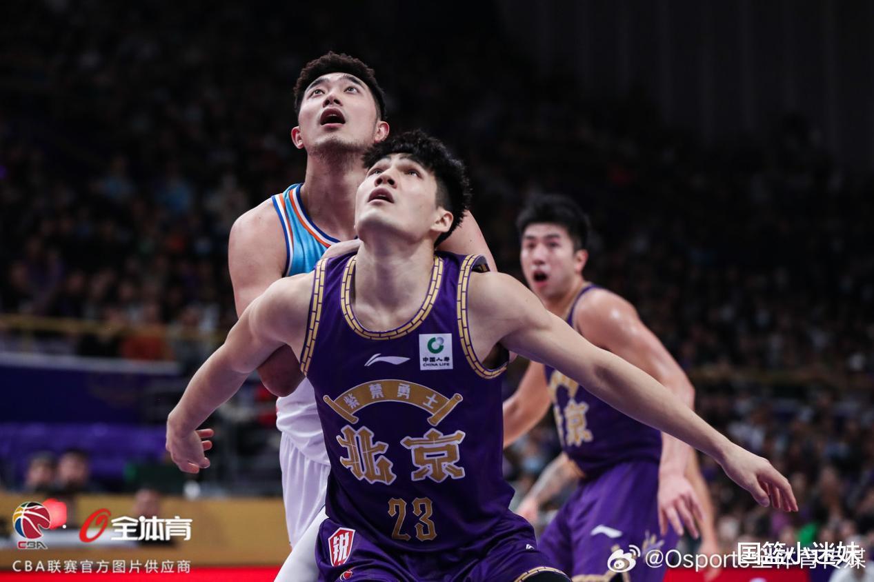 中国篮球大揭秘：一支CBA球队，一年要给球员发多少工资和奖金？(5)