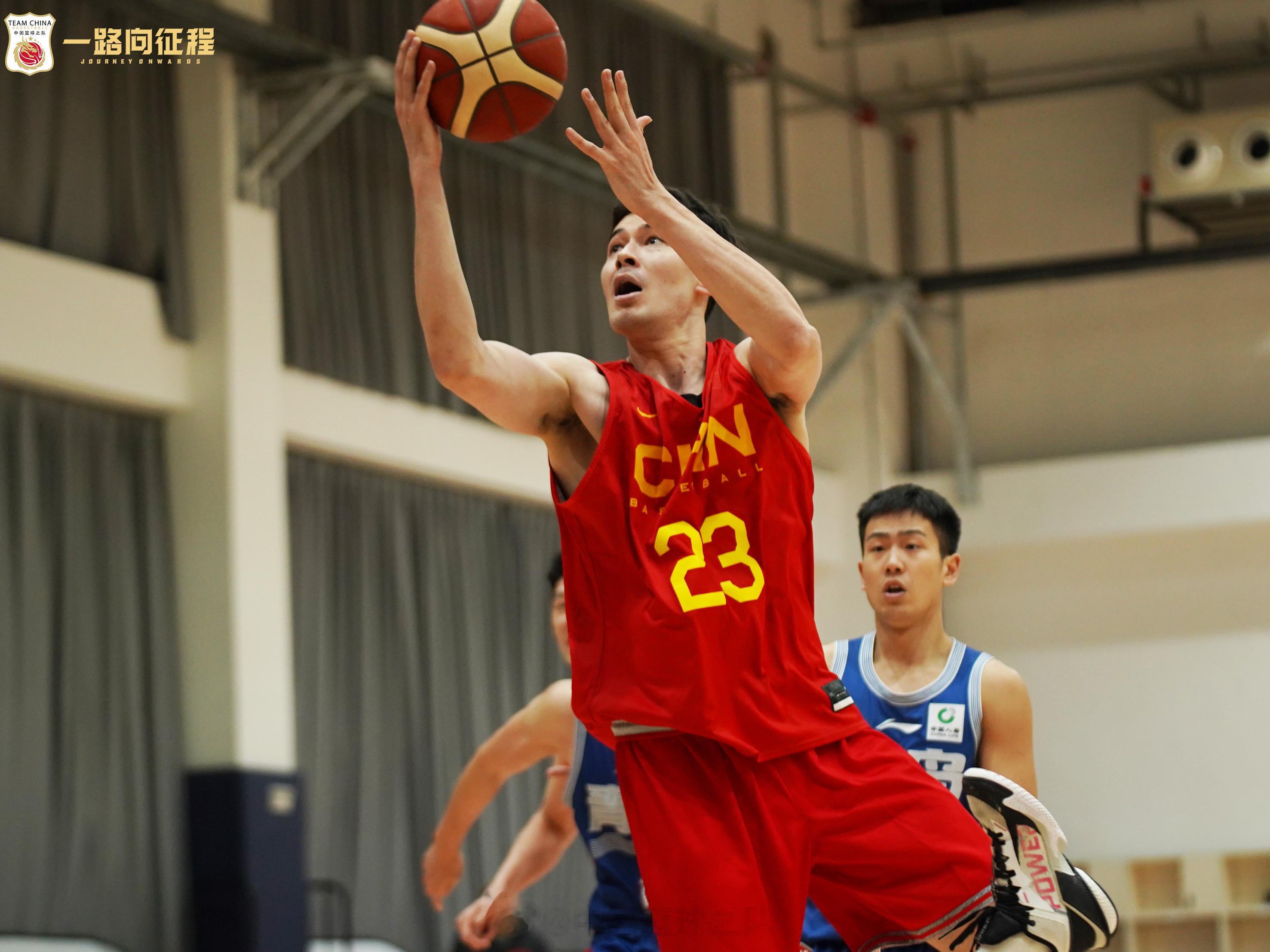 中国男篮78-59青岛 程帅澎百分百命中率砍22分 全队仅抢32个篮板(6)