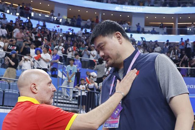中国男篮世界领先！国家队选人不通过主教练，由俱乐部推荐！(1)