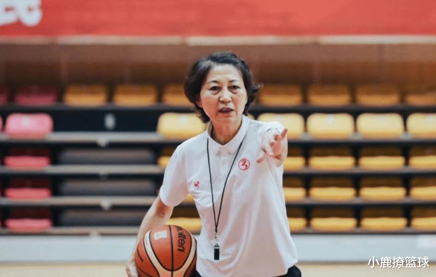 正式出山！中国女篮4冠名帅重返国家队执教，全力冲击亚青赛冠军(3)