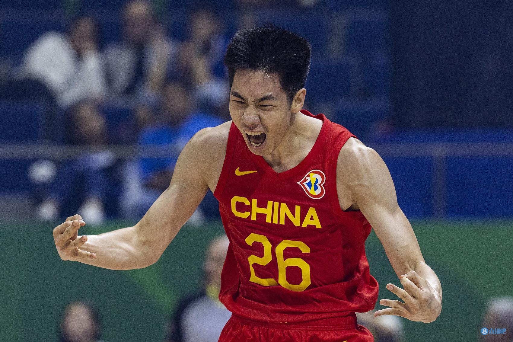 差距太大了！朱俊龙：我觉得中国篮球和世界篮球可能没有接轨(1)