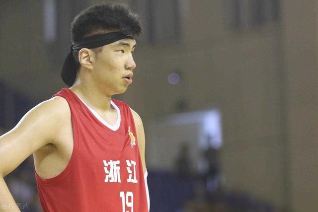 告别CBA，杨瀚森，祝好！期待中国男篮未来第一中锋的崭新风采(2)