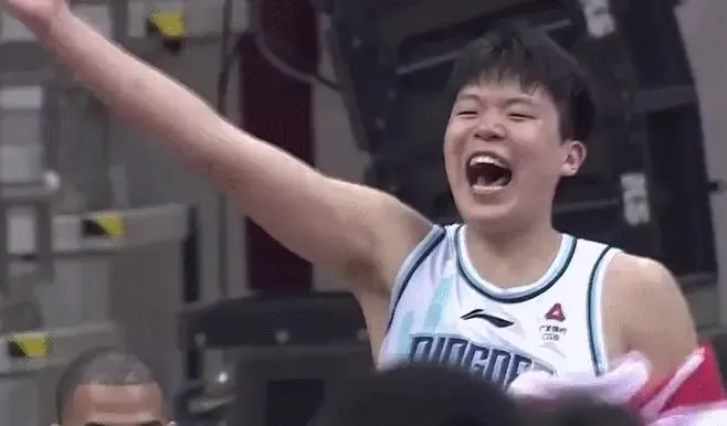 正式承诺NBA二轮顺位！21年，人家等了中国球员整整21年(6)