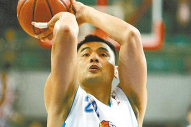 刘玉栋：男篮历史上算得上世界级的球员只有4人，他还不够格(1)