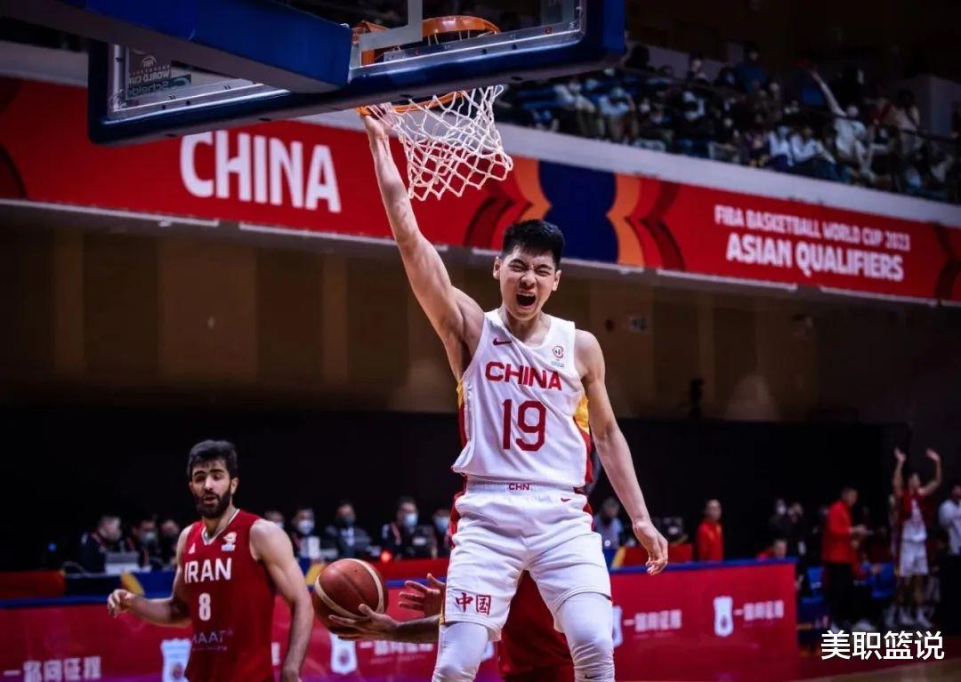 中国男篮公布14人集训名单！无周琦，进行2场比赛 与韦德儿子交手(4)