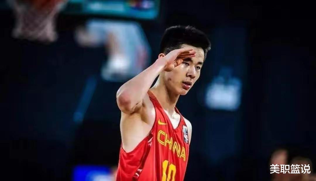 中国男篮公布14人集训名单！无周琦，进行2场比赛 与韦德儿子交手(7)