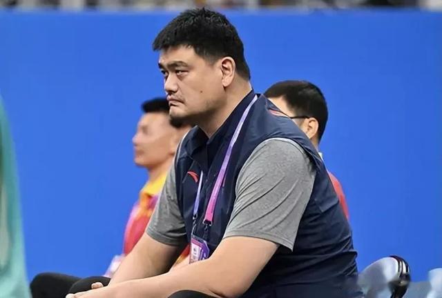 中国男篮迷你训练营出炉，这五点球迷需要当局者给出答案(2)