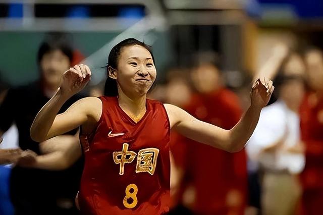 苗立杰：荣耀入选FIBA名人堂，中国篮球的璀璨之星，可比肩姚明！(4)