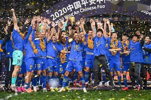 中国足球的“球迷文化”，究竟该和五大联赛学习什么？(1)