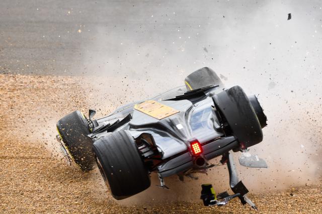 周冠宇事故敲警钟 GPDA主席呼吁FIA提高安全标准(2)