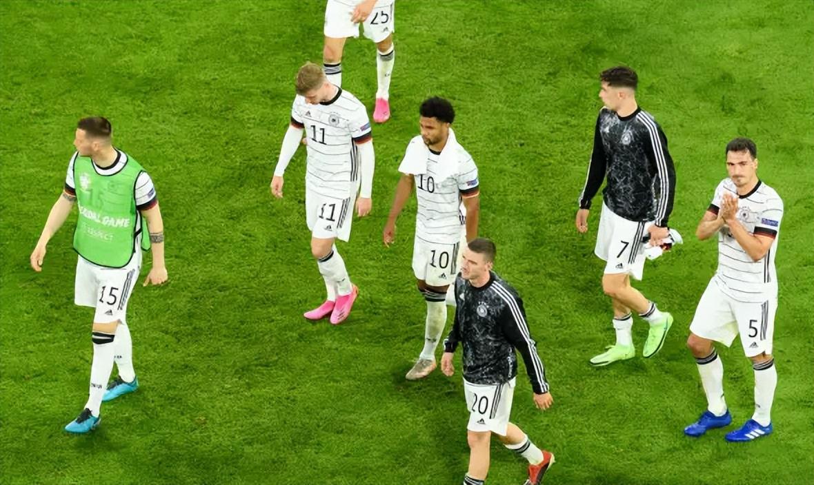 小新或迎个人最后一届世界杯，德国队豪阵能否助他再捧大力神杯？(2)