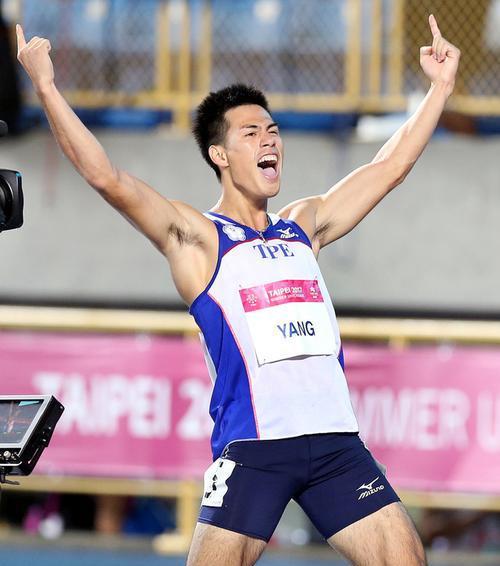 10秒12！杨俊瀚创造中国百米赛季最佳，超越苏炳添的10秒15(4)