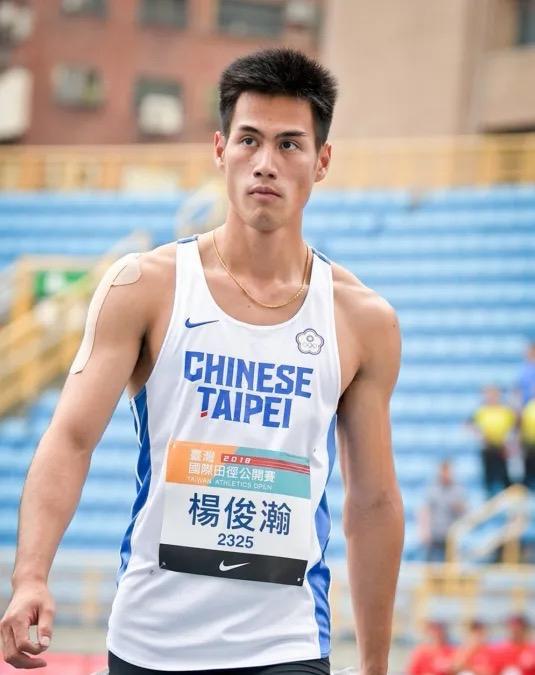 10秒12！杨俊瀚创造中国百米赛季最佳，超越苏炳添的10秒15(5)