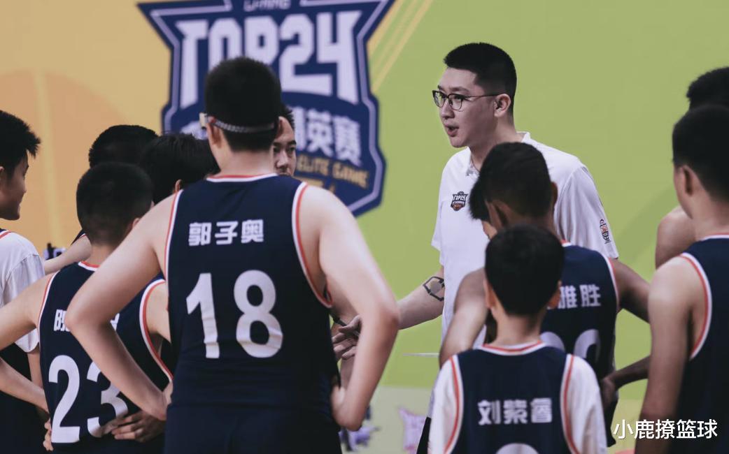 正式出山！中国男篮名宿重返赛场，担任教练，帮助姚明打造未来(3)