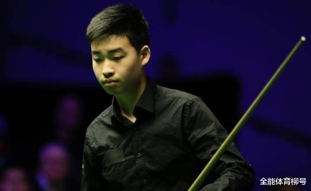 中国19岁小将豪夺2冠，打脸世锦赛冠军墨菲，斯佳辉6-0霸气横扫(4)