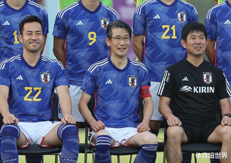 日本队5朝御厨成最强后盾，不懂足球却妥善照顾每一餐，真正第12人(1)