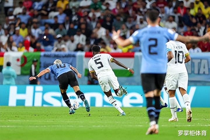 乌拉圭生死战赢球却出局，一人梅开二度成最大安慰，未来将成核心(1)
