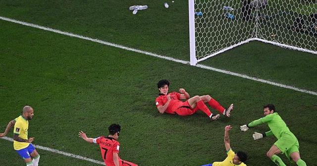 韩国面对巴西狂丢4球遭群嘲！韩球迷：真可耻！我不再是韩国球迷(3)