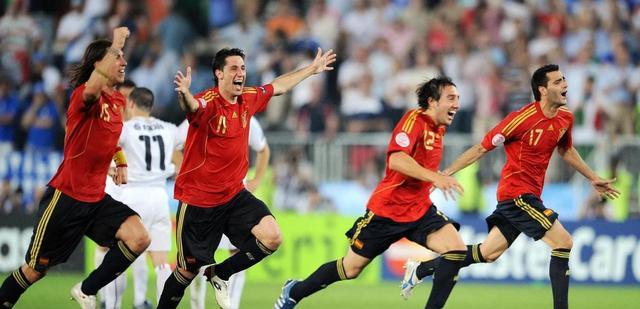 传控不是昏昏欲睡，西班牙足球8年都缓不过来，王朝时代昙花一现(3)