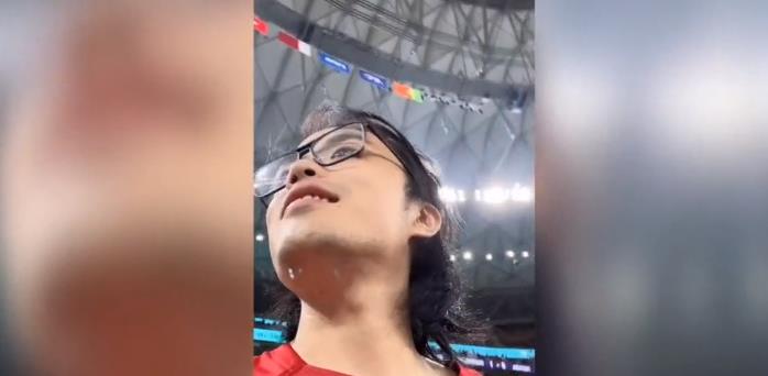 粉丝116万中国网红观看世界杯，偶遇马凡舒，连续2次求合影遭拒(5)