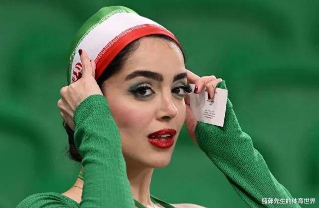 伊朗虽已回家，但“解放自我”的伊朗女球迷还在，一个个太仙了(2)
