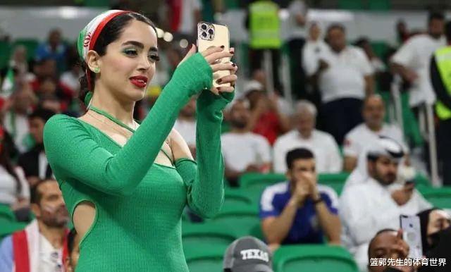 伊朗虽已回家，但“解放自我”的伊朗女球迷还在，一个个太仙了(3)