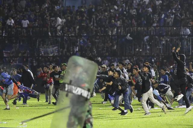 印尼致命足球赛的背后是什么？(5)