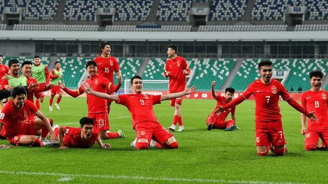 U20国足与韩国比赛结束后，韩媒：在这3人身上看到了孙兴慜的影子(4)