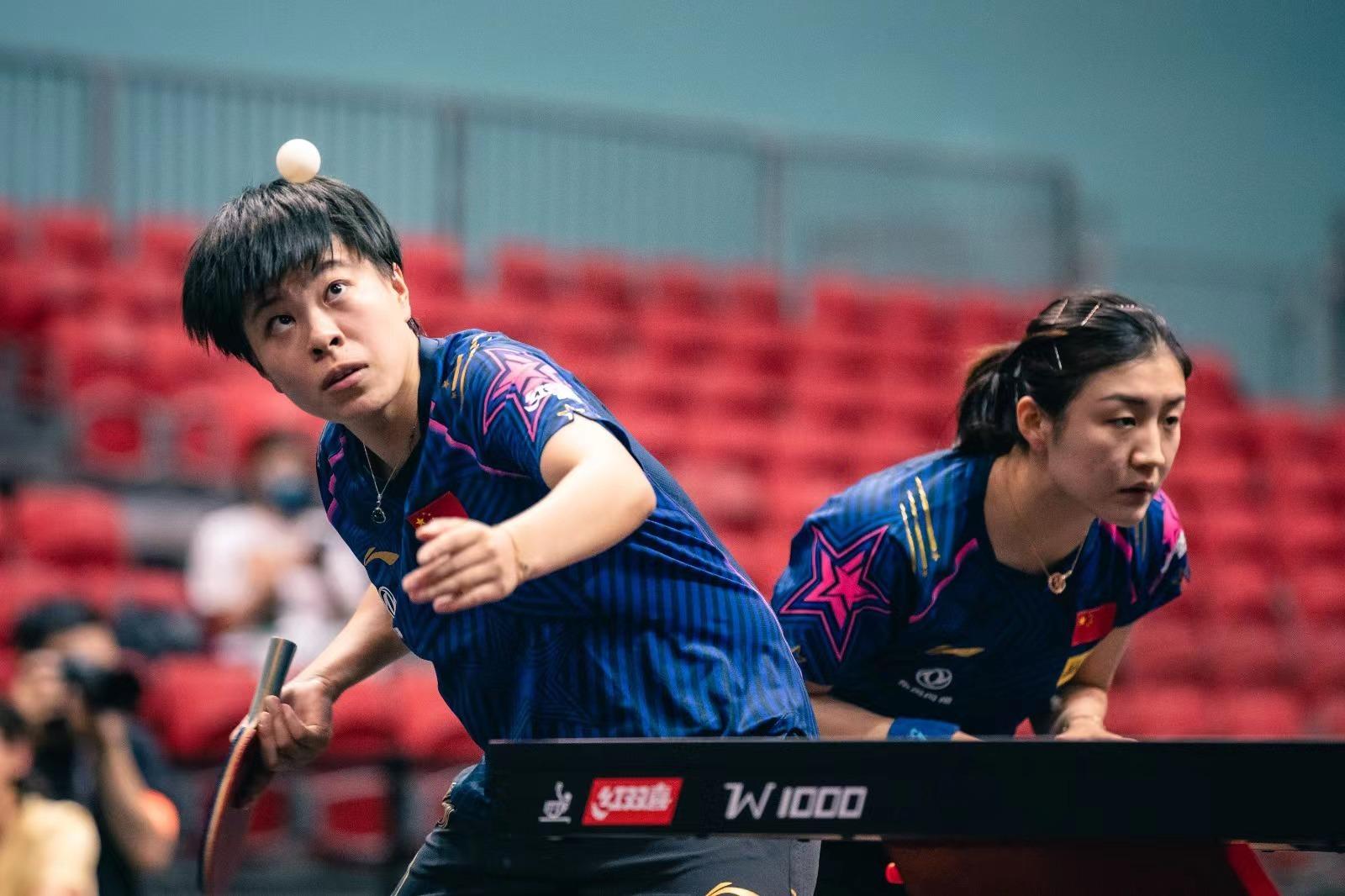 WTT新加坡大满贯：中国队提前锁定女双冠亚军(1)