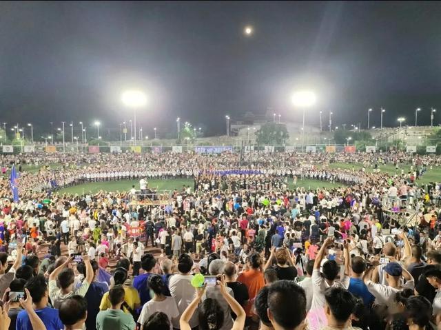 贵州“村超”有多火，就代表国人对中国足球有多失望(2)
