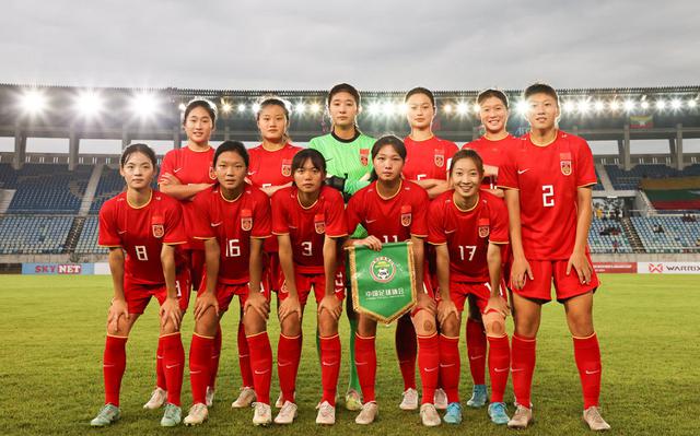 5-0进决赛圈！中国女足小将又进球了，任意球直接破门，创1大神迹(6)