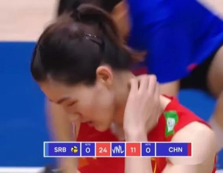 第一局，中国女排13：25失利，这是世联赛开赛以来中国队单局最低得分。
刁琳宇传(2)
