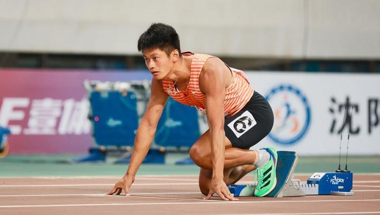 双冠王！谢震业斩获200米金牌，0.04秒险胜，创赛季最佳战绩(2)