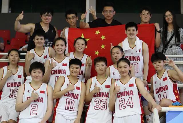  
三大球都是中国姑娘在撑面子啊！
      女排、女足、女篮，曾经、或者现在(2)