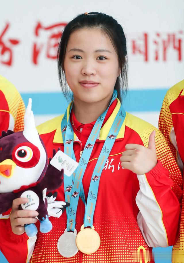 杨倩近况，明显长胖了，她没有出现在杭州亚运会名单上，让人意外(4)