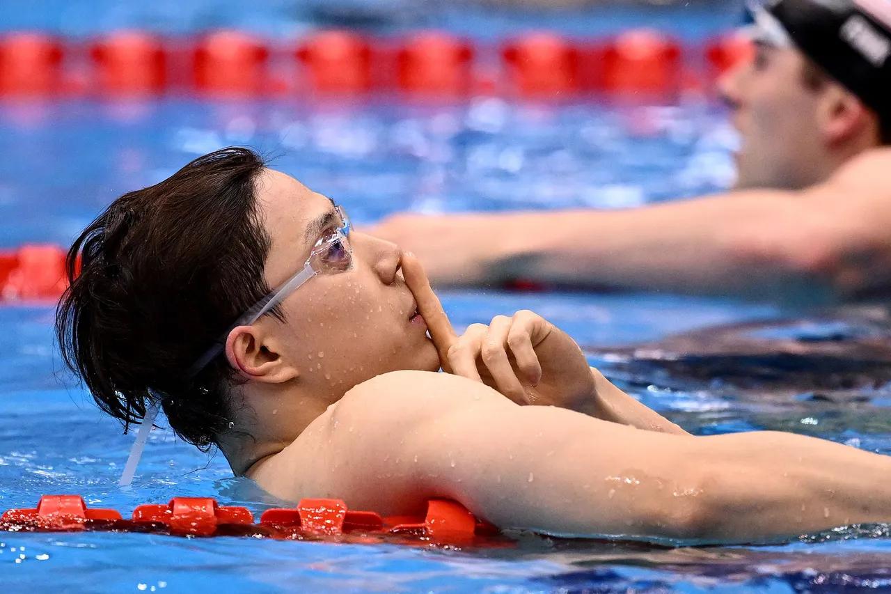 游泳出大事了，中国队冒出超级巨星，干出了人类从来没有干过的事(3)