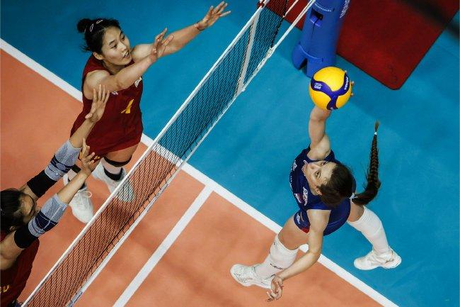 U21女排世锦赛中国3-2挫塞尔维亚 复赛第一进4强(1)