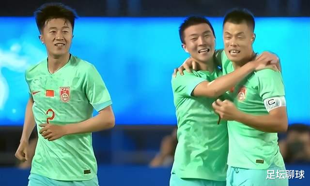 4-0，狂胜！亚运会第2支中国球队出线：提前锁定头名，3.6万球迷狂欢(2)