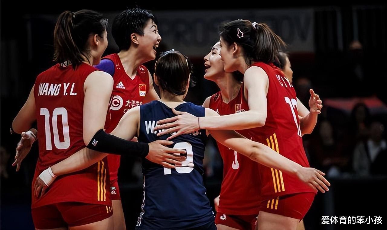 双线受损！输掉与加拿大队的关键战，中国女排世界排名下滑到第六(2)