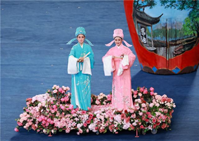 图集丨戳进来！一起欣赏杭州亚运会开幕盛宴(10)