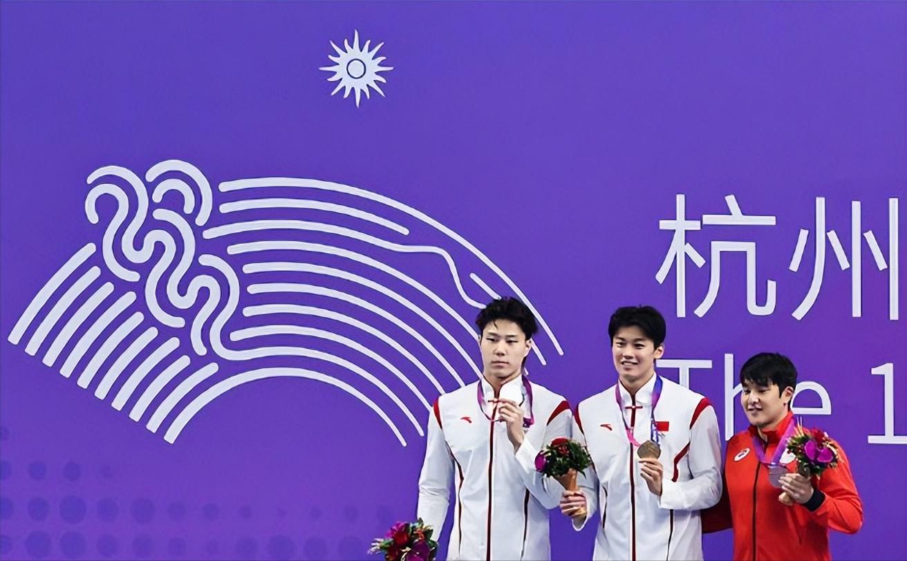 2金2银！中国游泳队大放异彩，男、女队员均破纪录！(4)
