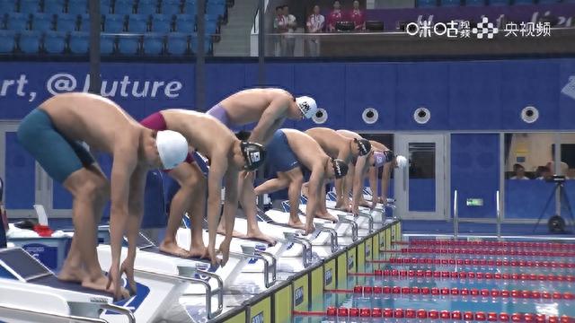 亚运会男子400米个人混合泳汪顺获得铜牌(3)