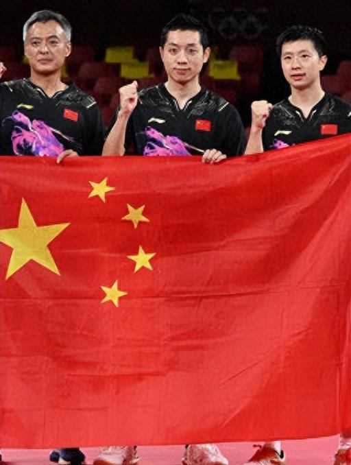 日本乒乓球名将水谷隼说：中国队之所以强大，根本不是因为技术(19)