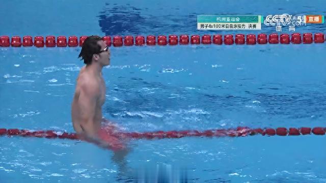 亚运会中国队男子4×100自由泳接力破亚洲纪录夺冠(2)