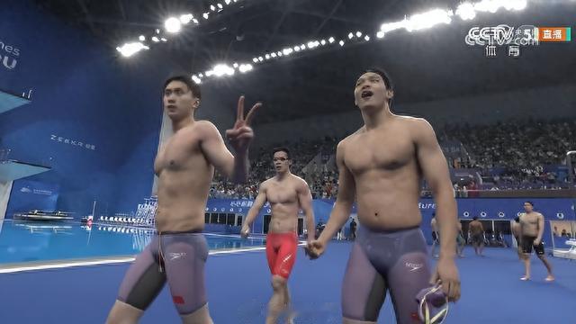 亚运会中国队男子4×100自由泳接力破亚洲纪录夺冠(4)