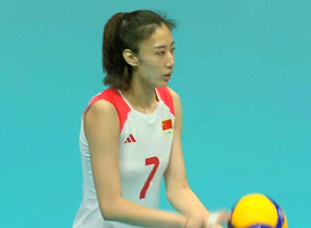中国女排3-0胜！惠若琪表扬3人，道出了赢球原因(2)
