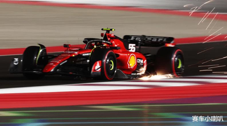 F1卡塔尔站排位赛：皮亚斯特里遭遇尴尬时刻 维斯塔潘夺杆(2)
